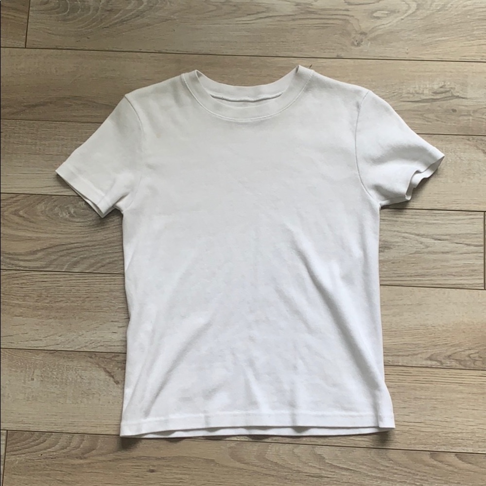 Brandy Melville T shirt